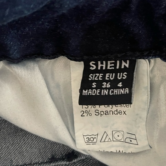 SHEIN Jeans - Picture 3 of 4
